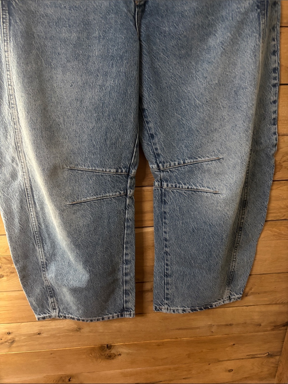 We the free good luck barrel jeans - Picture 3 of 6
